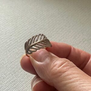 Pandora Rose Gold with crystals Leaf Design Ring size 7